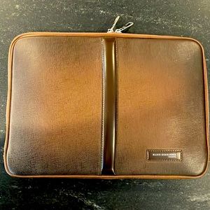 Mario Hernandez Laptop Case Leather Document Folio Silver Zipper Colombian